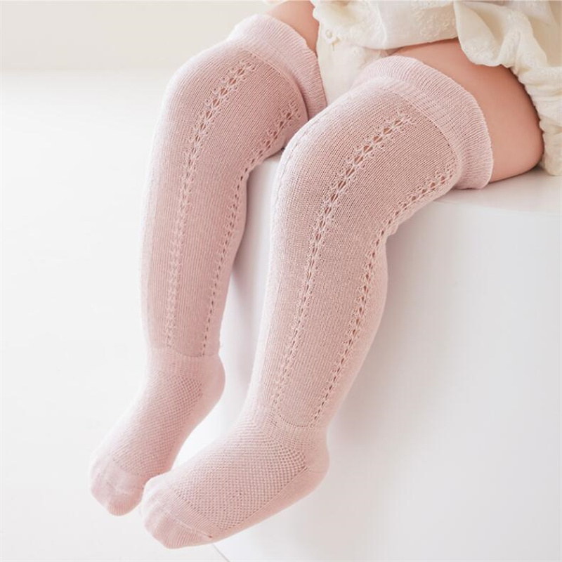 Calzini lunghi scavati per bam - Baby Sock Oximeter recensione e prezzo